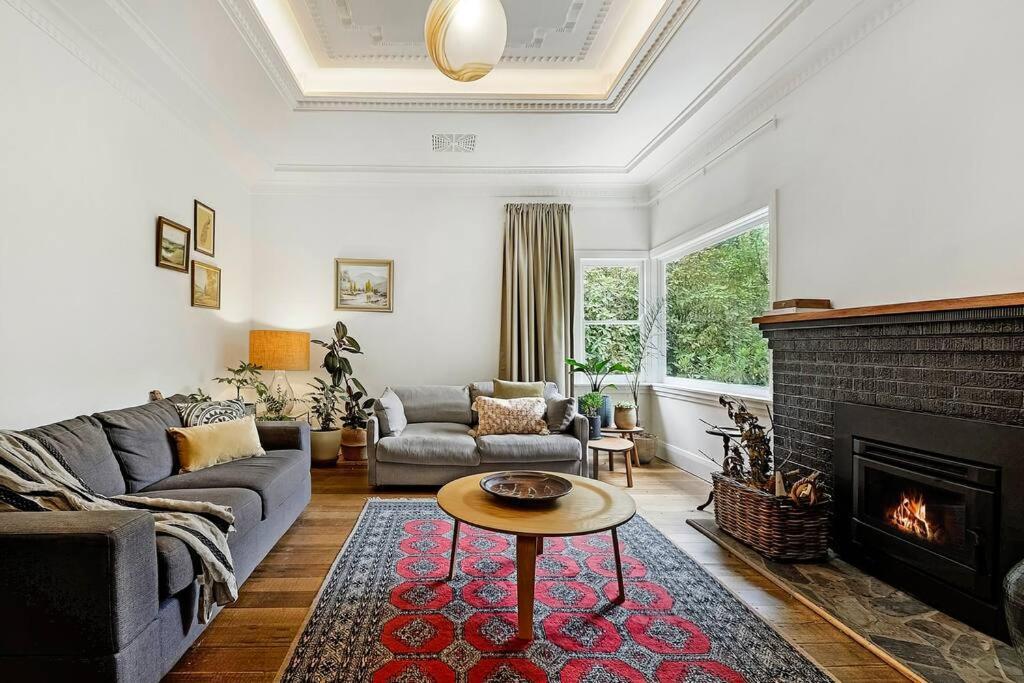 Harrys House Warburton - Peaceful Riverside Cottage In The Perfect Location المظهر الخارجي الصورة